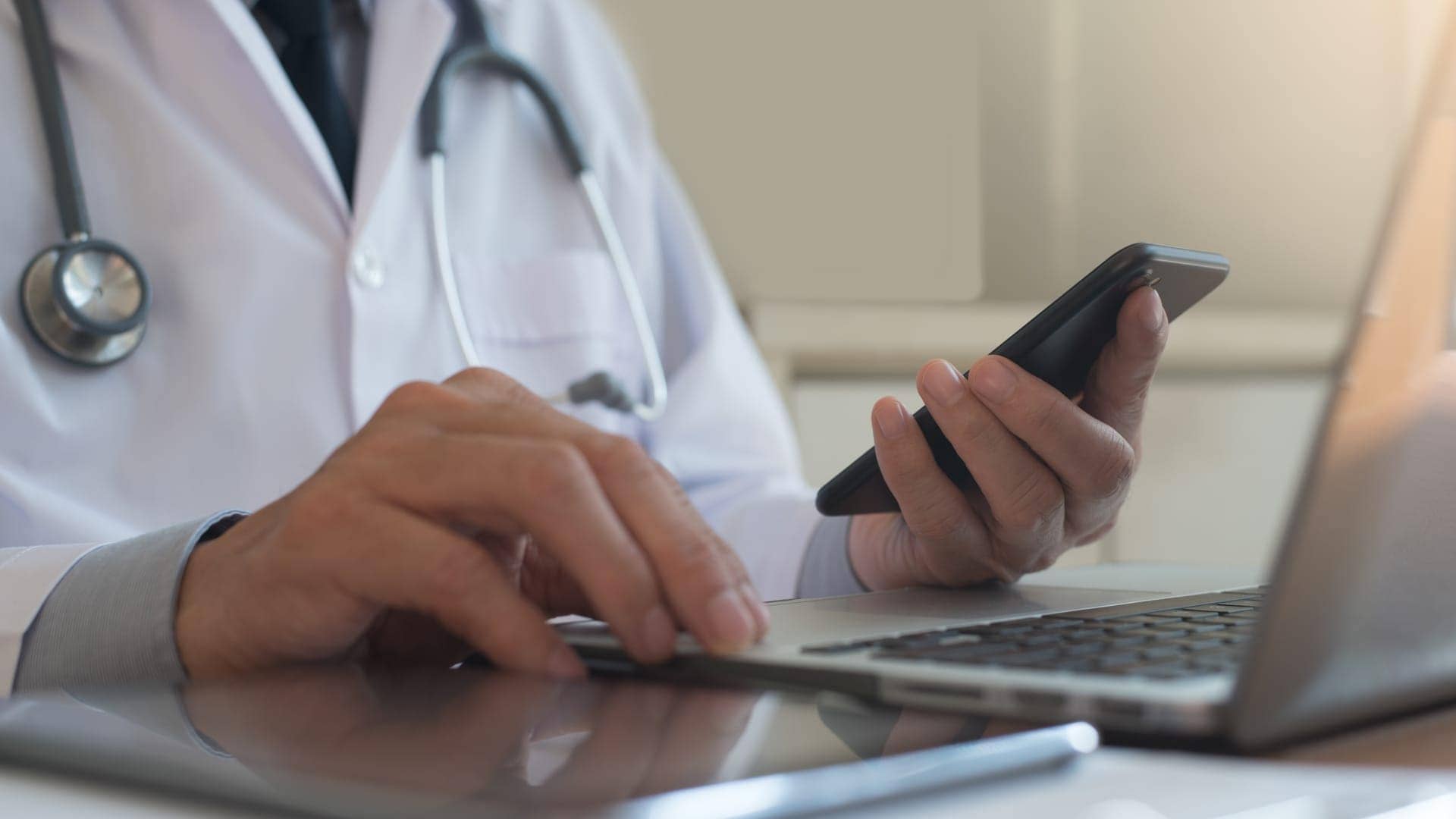 Digital dictation on desktop and mobile