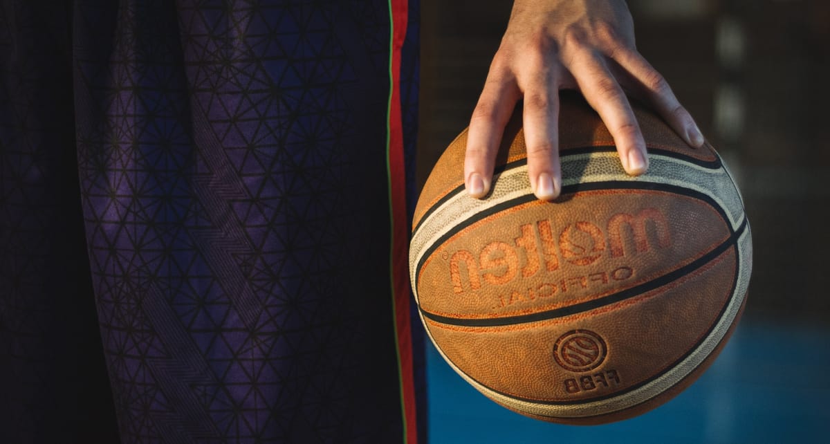 Making connections: Does hand span affect grip strength?