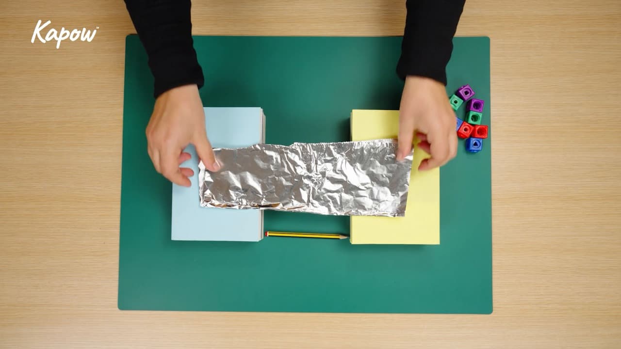 Teacher video: Exploring how the thickness of material affects strength