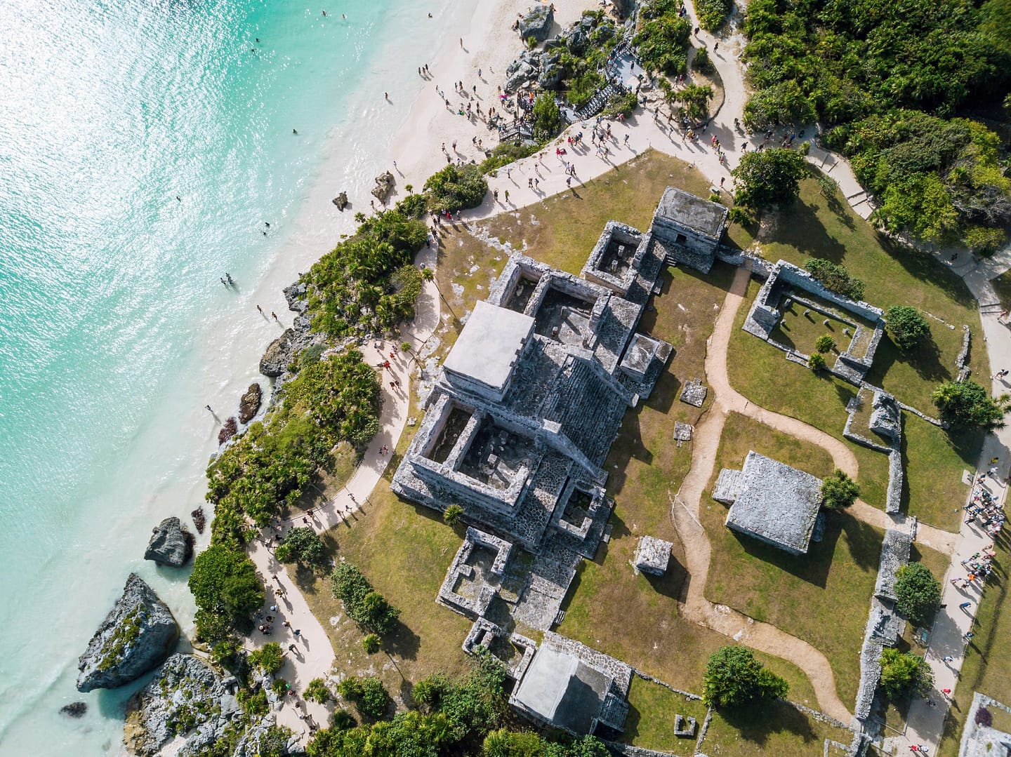 Lesson 2: What do remains tell us about ancient Maya cities?