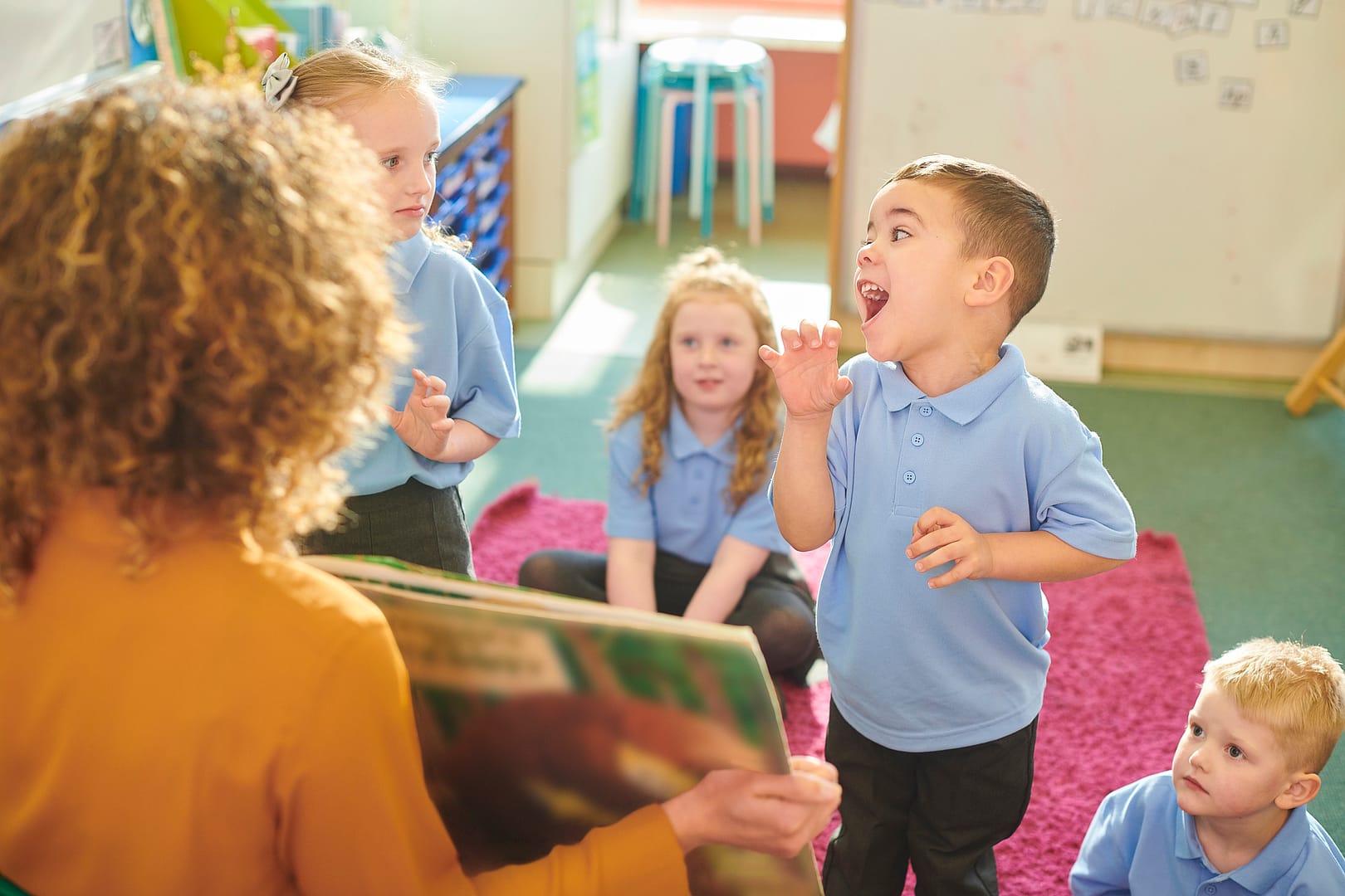 Making connections: Investigating science through stories