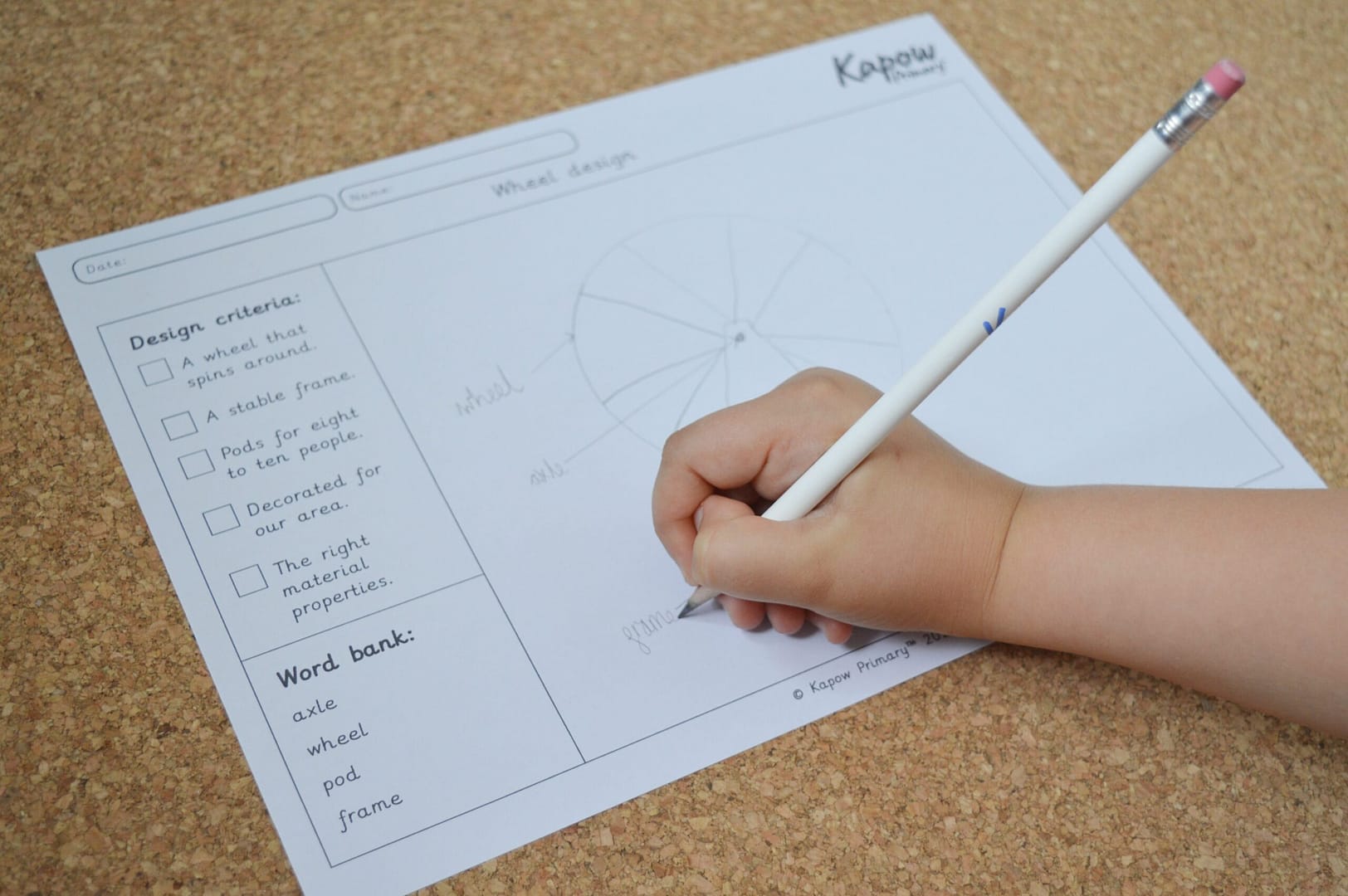 Lesson 1: Design a fairground wheel