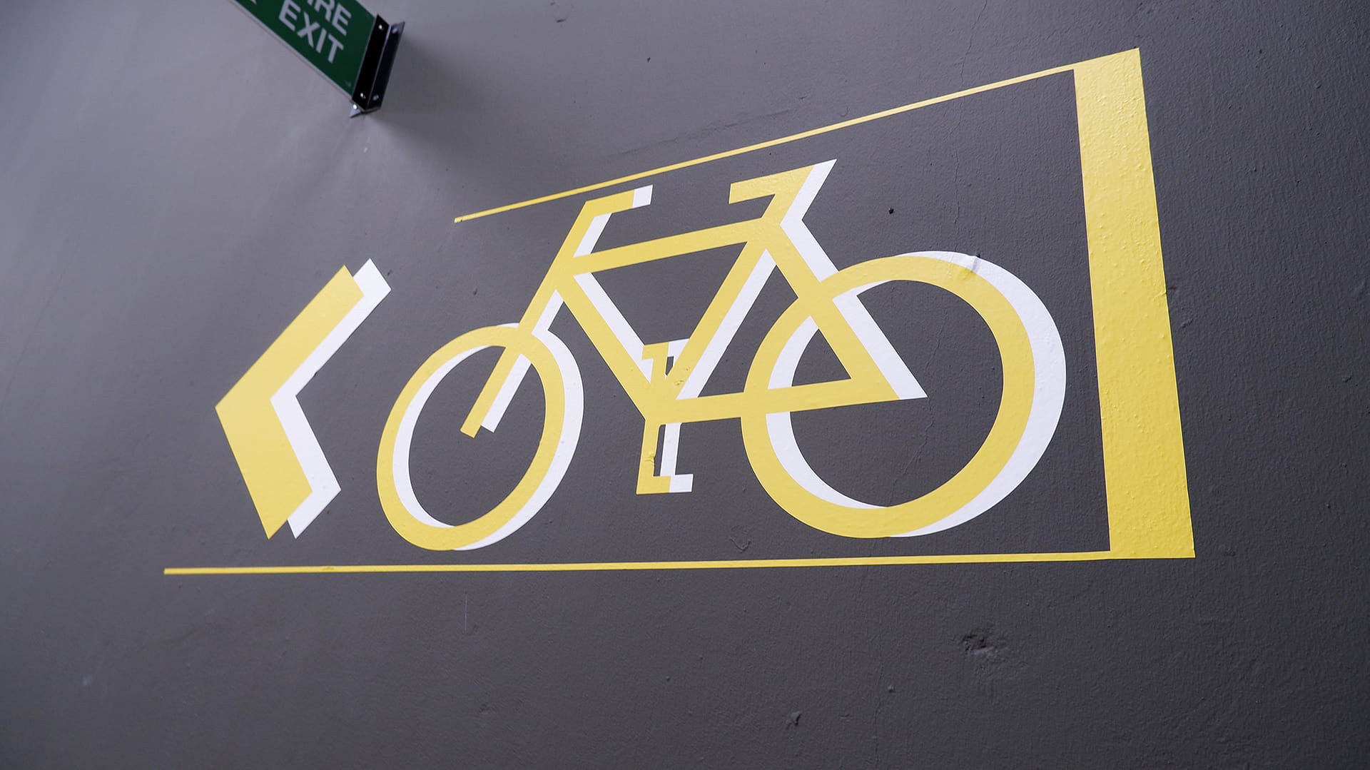 cycle store at dashwood city of london