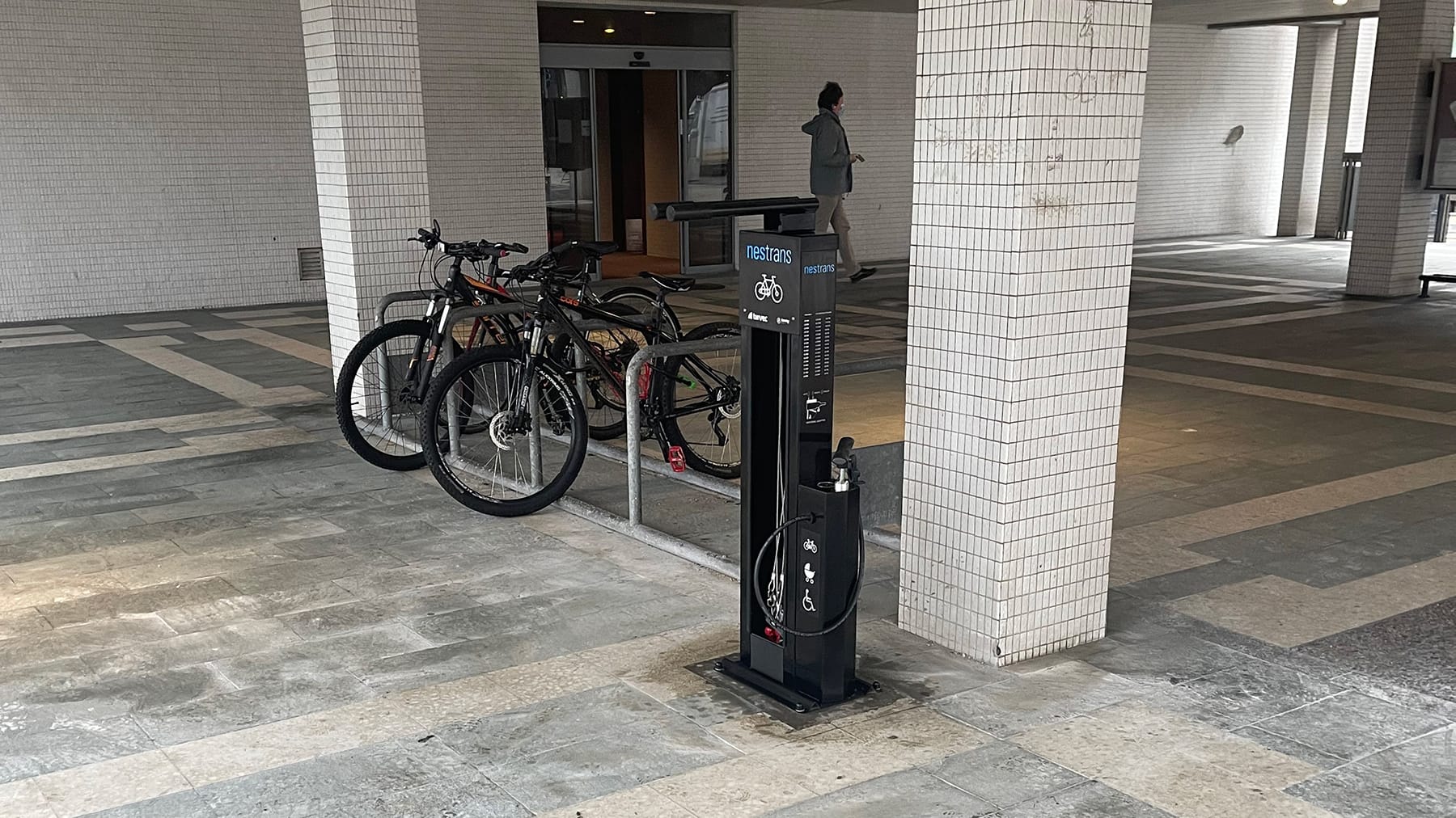 bike repair station aberdeen council