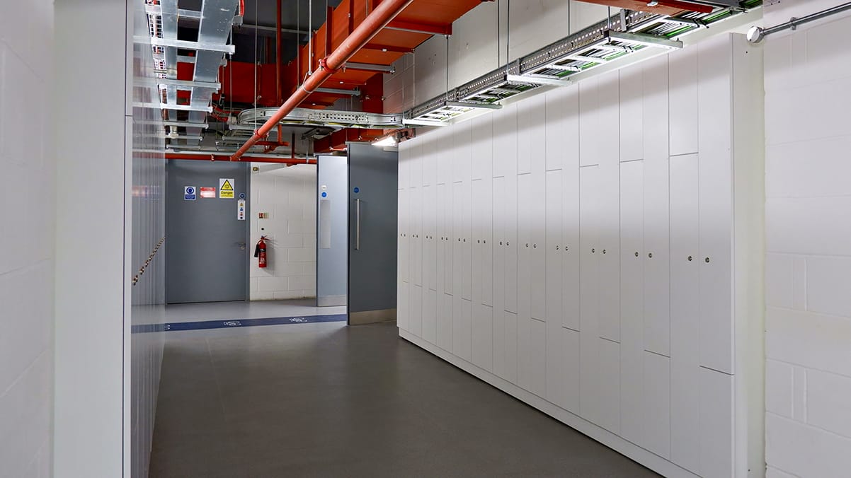 laminate-changing-room-lockers