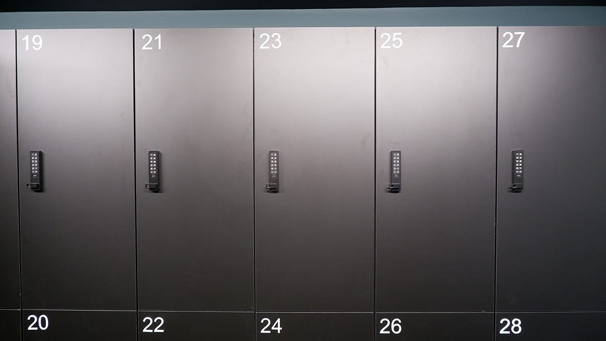 numbered-laminate-kit-lockers