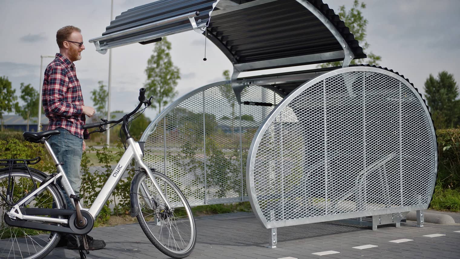 bike-hangar-mesh