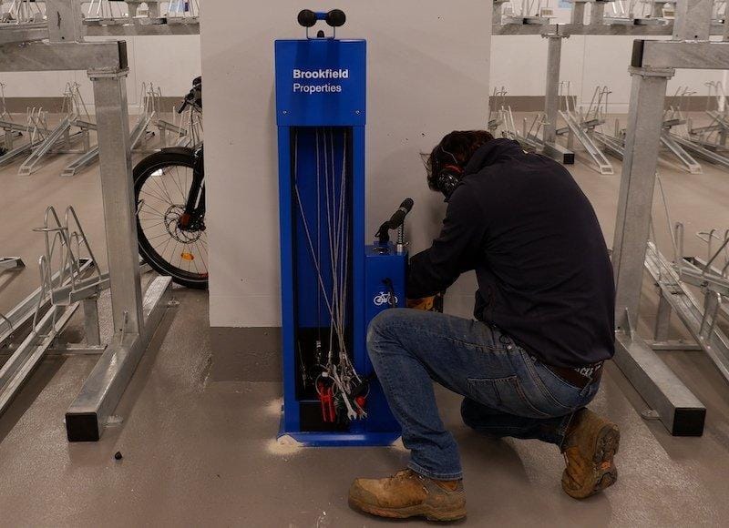 bike repair stand installation