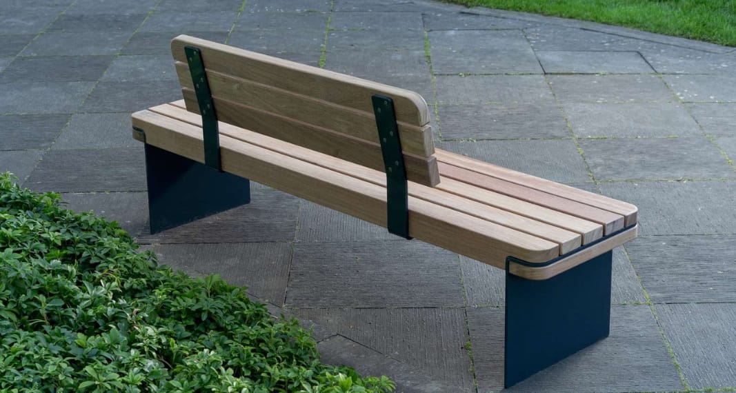 Rondure outdoor bench