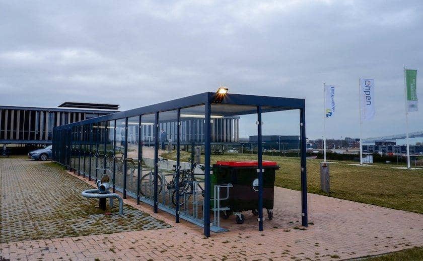 Open_Fronted Glass Bike Shelter